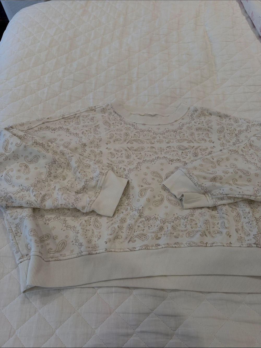 aerie Cream Paisley-Print Scoopneck Pullover